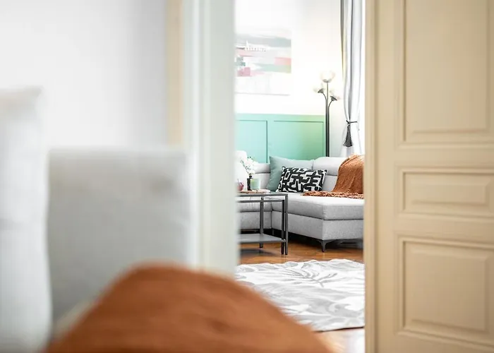 Trendy Centrally Located With Ps5, Ac, Balcony Apartamento *