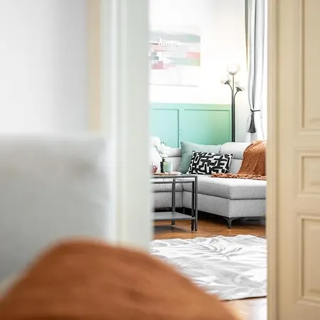 Trendy Centrally Located With Ps5, Ac, Balcony Apartamento *