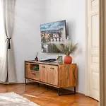 Trendy Centrally Located With Ps5, Ac, Balcony * Prague